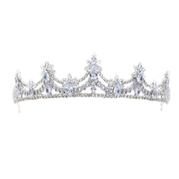 Accessories - Silver Tiara with Pear-shape stones